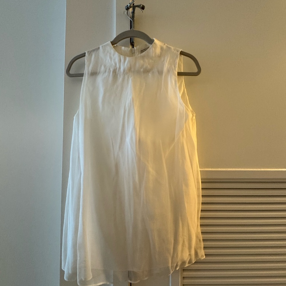 Brunello Cucinelli Cream Sleeveless Silk Blouse